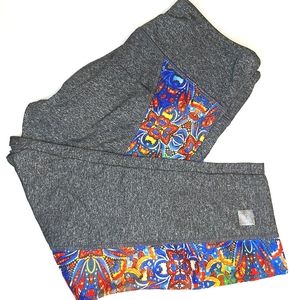 LuLaRoe Jade Capri Leggings